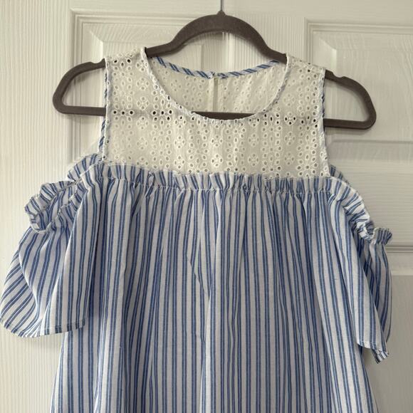 Andree by Unit New Women's Striped Pockets Cold Shoulder Dress Size Medium - Picture 2 of 13